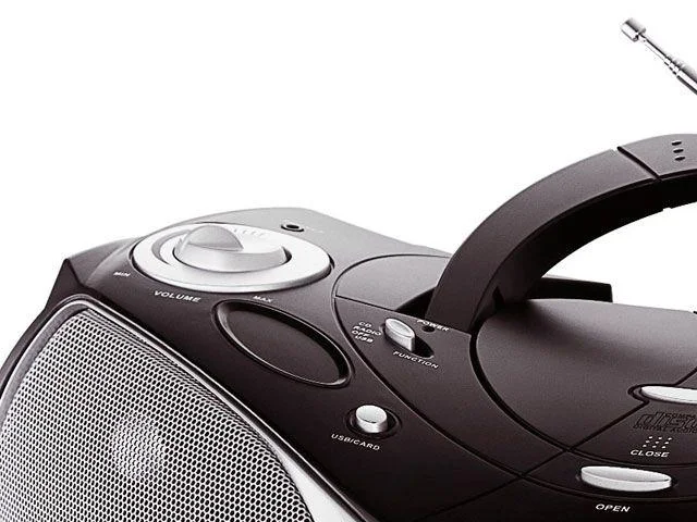 Caixa de Som Portátil Philco PH229N, USB, Bass Reflex, 8W, Bivolt, Preto Caixa de Som Portátil Philco PH229N, USB, Bass Reflex, 8W, Bivolt, Preto