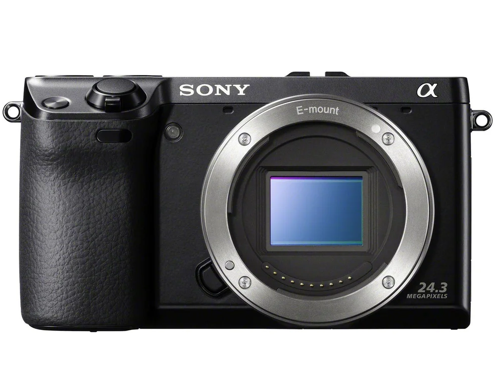 Câmera Digital Sony NEX-7K 24.3MP LCD 3”
