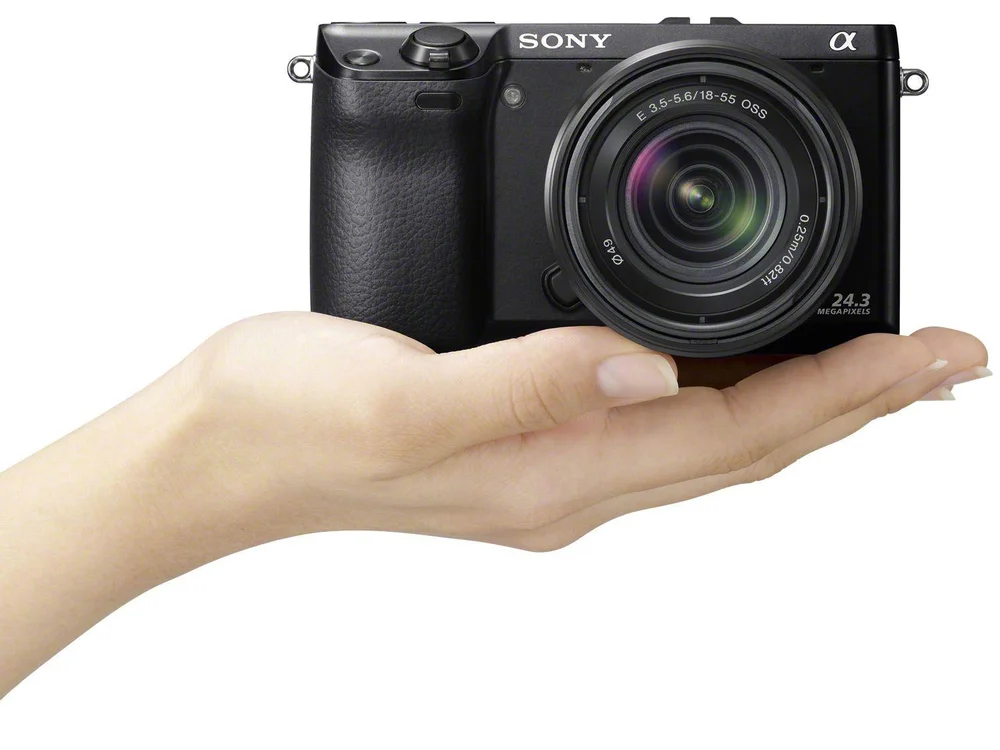 Câmera Digital Sony NEX-7K 24.3MP LCD 3”