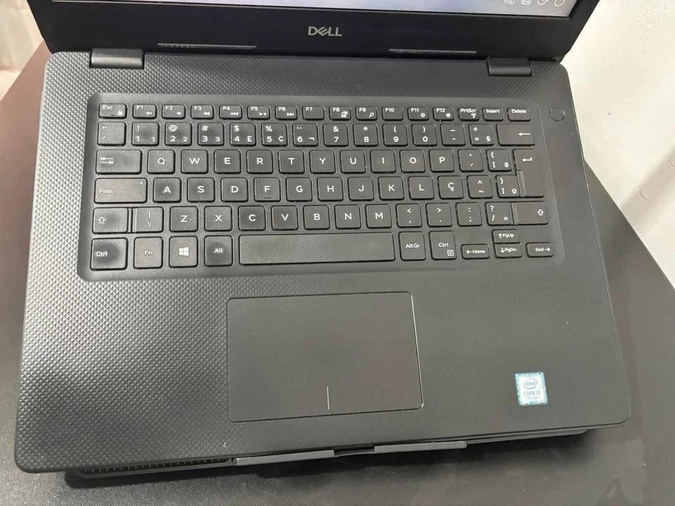 Usado -  Notebook Dell Vostro 3481 | i3 7ª Geração | 8GB | SSD 256gb | Tela 14 - view 4