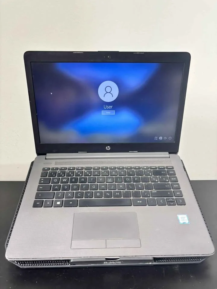 Usado - Notebook Hp 240 G7 | i3 7ª Geração | 8GB | SSD 256gb | Tela 14 - view 3