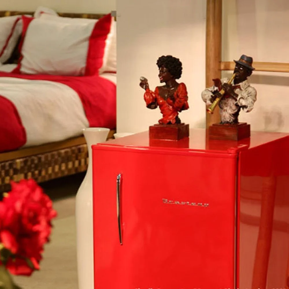 Frigobar Brastemp Retrô 76 Litros, Vermelho, 220V - Bra08avbna Frigobar Brastemp Retrô 76 Litros, Vermelho, 220V - Bra08avbna